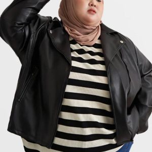 Hijabi Bike Rider wearing plus size moto jacket by Leatherings